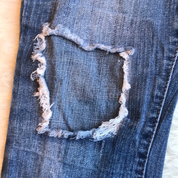 Mudd high-rise Distressed Jeans - Picture 11 of 13